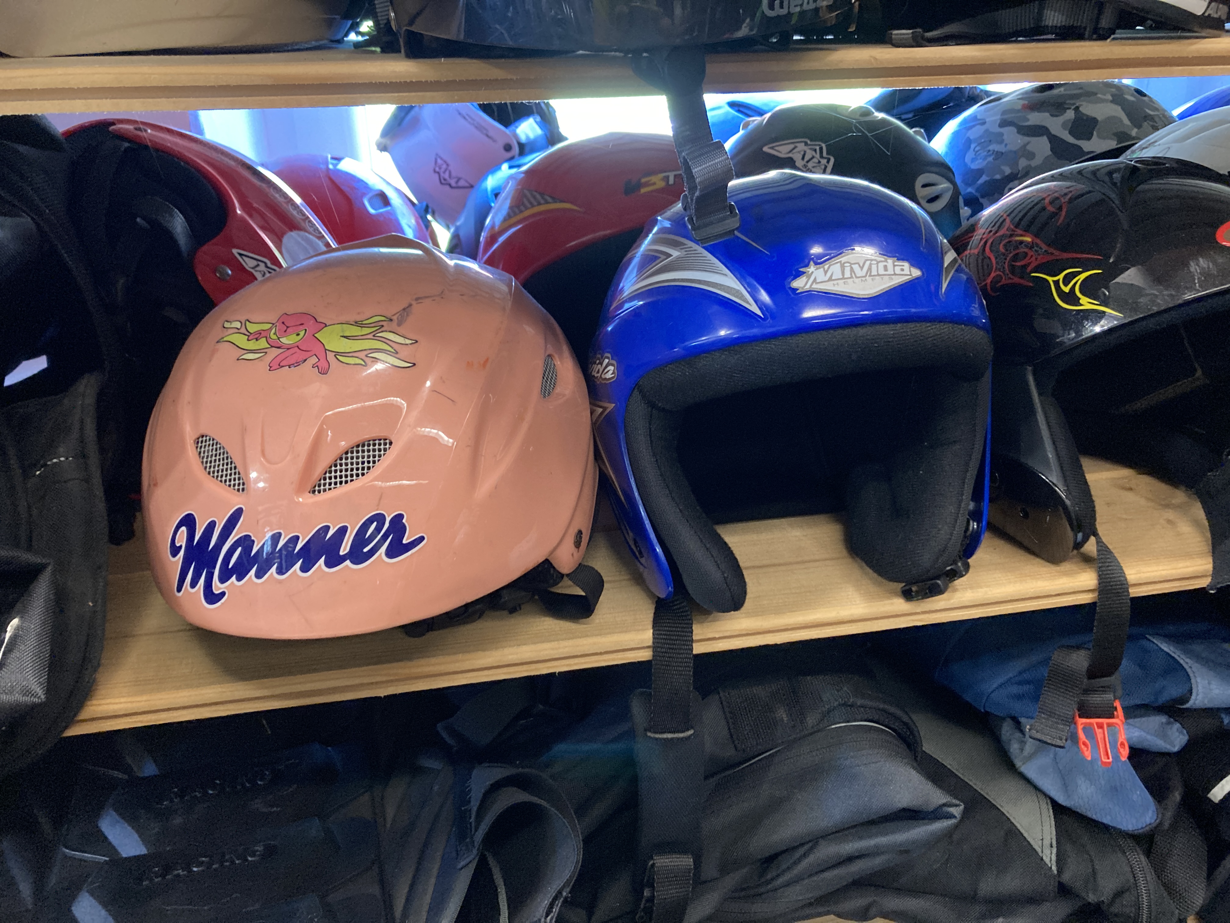 100x cheap used helmets