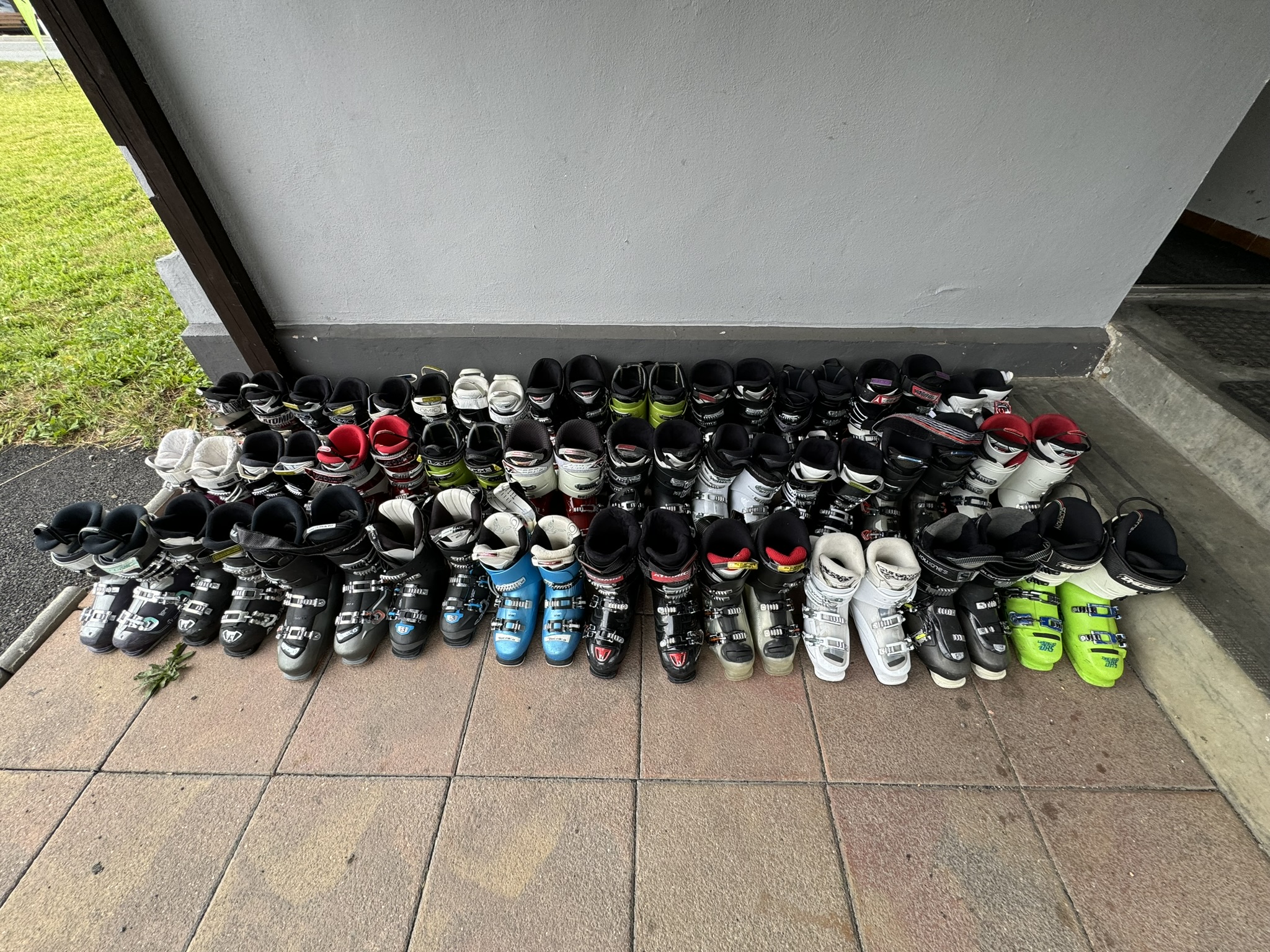 100x adults boots