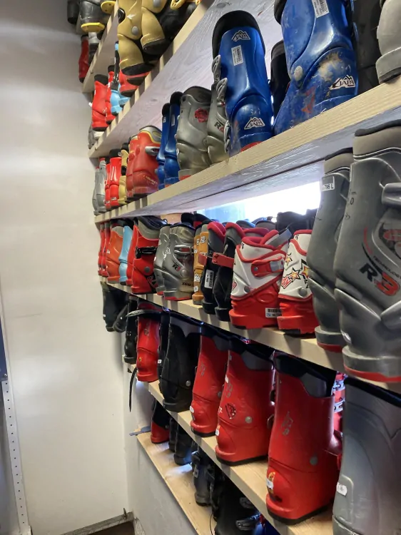 50-300x kids boots