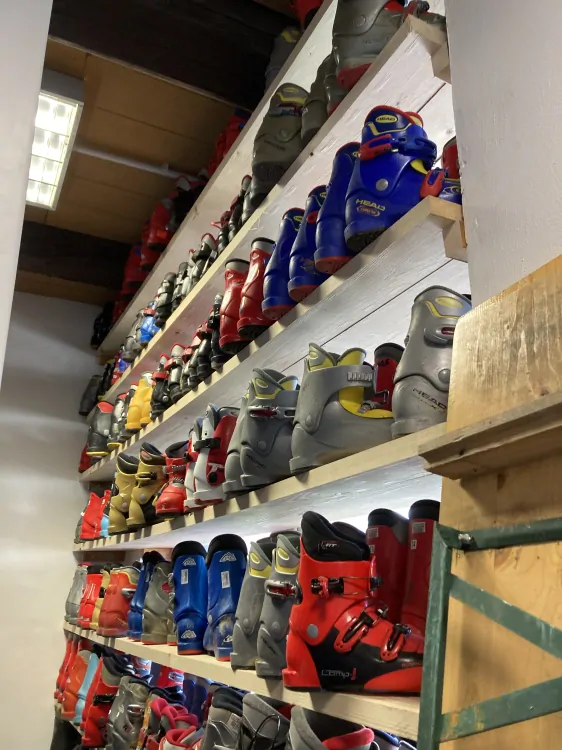 50-300x kids boots