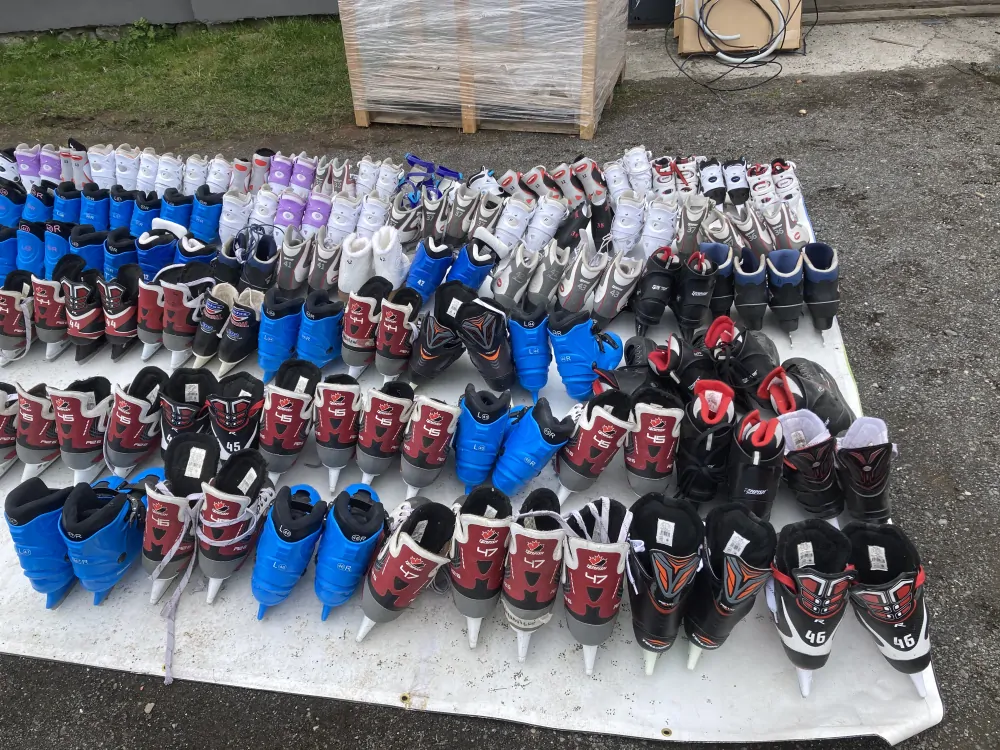 50x Ice skates