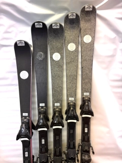 AK SKI