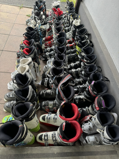 100x adults boots